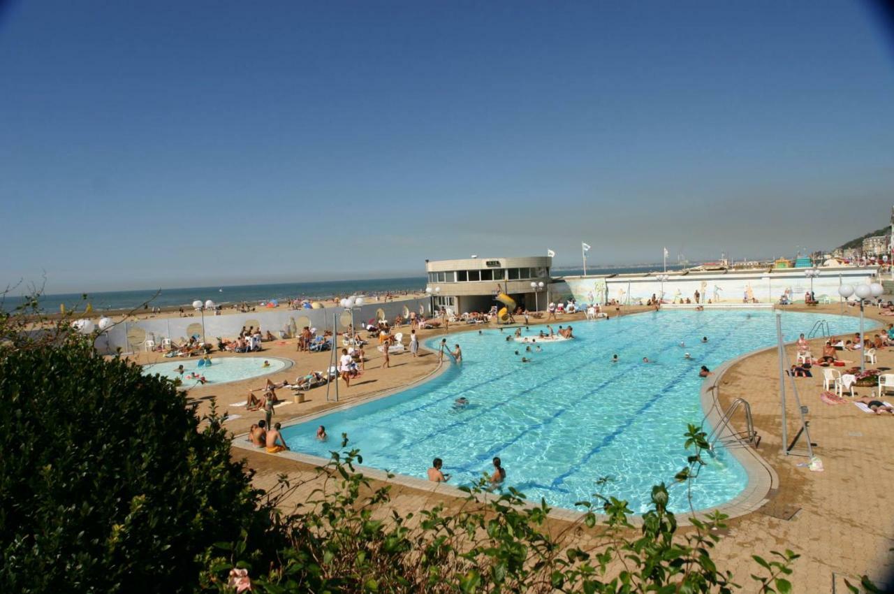 La Reine Des Plages Cls Deauville Trouville-sur-Mer Ngoại thất bức ảnh